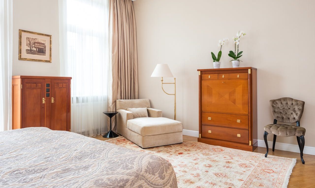 pexels-heyho-7061071